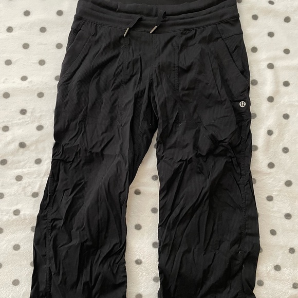 Lululemon crop pants - Picture 1 of 1